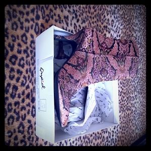 Brand new ladies booties!! Size 10